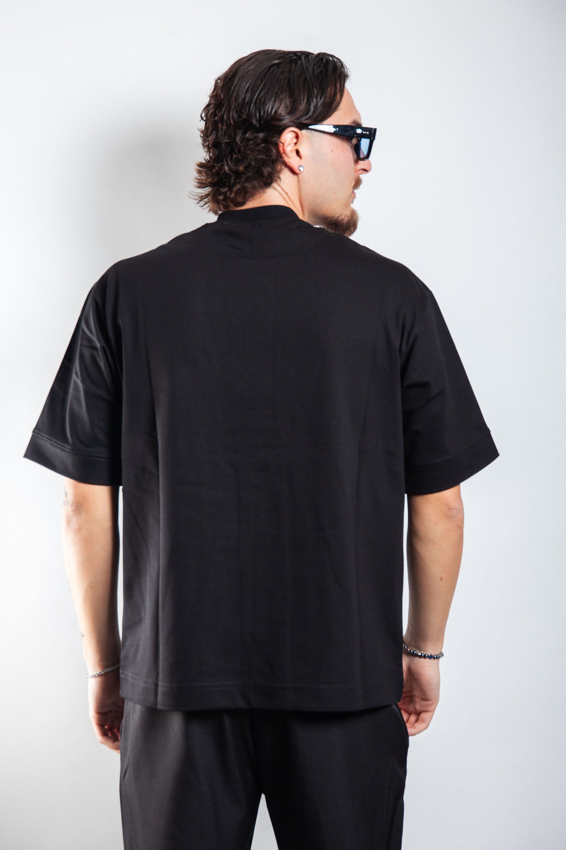 T-SHIRT ÉPURE