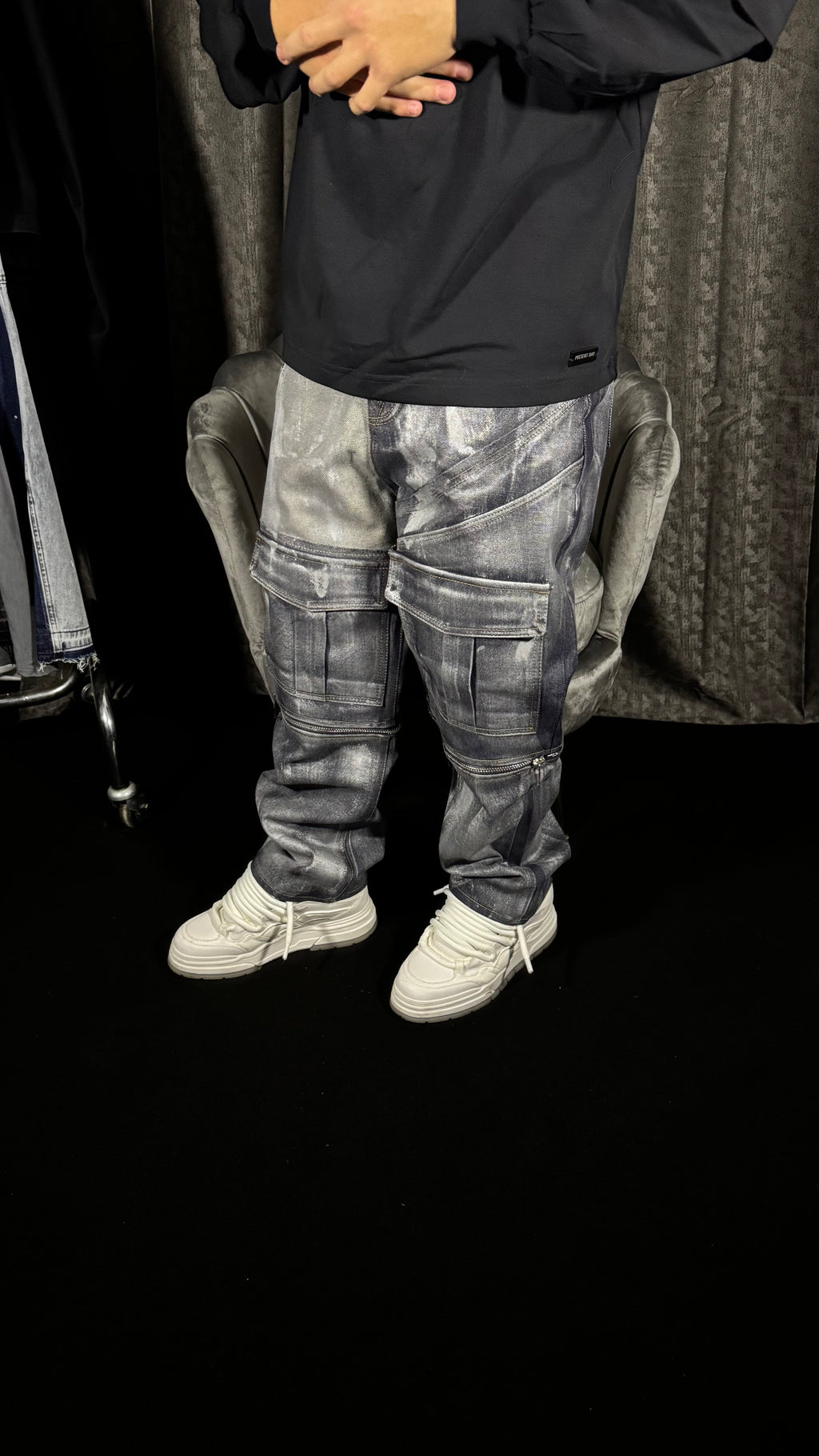 HUSTLE DENIM